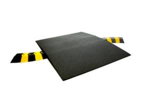 1824 – Ultra-Sidewinder, Large Size Ramp – Black