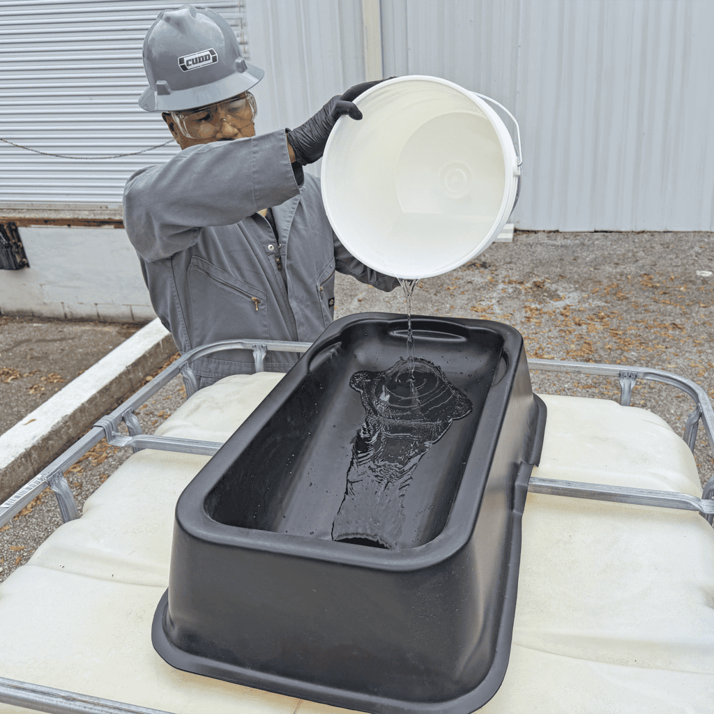 Ultra-IBC Mini Funnel®